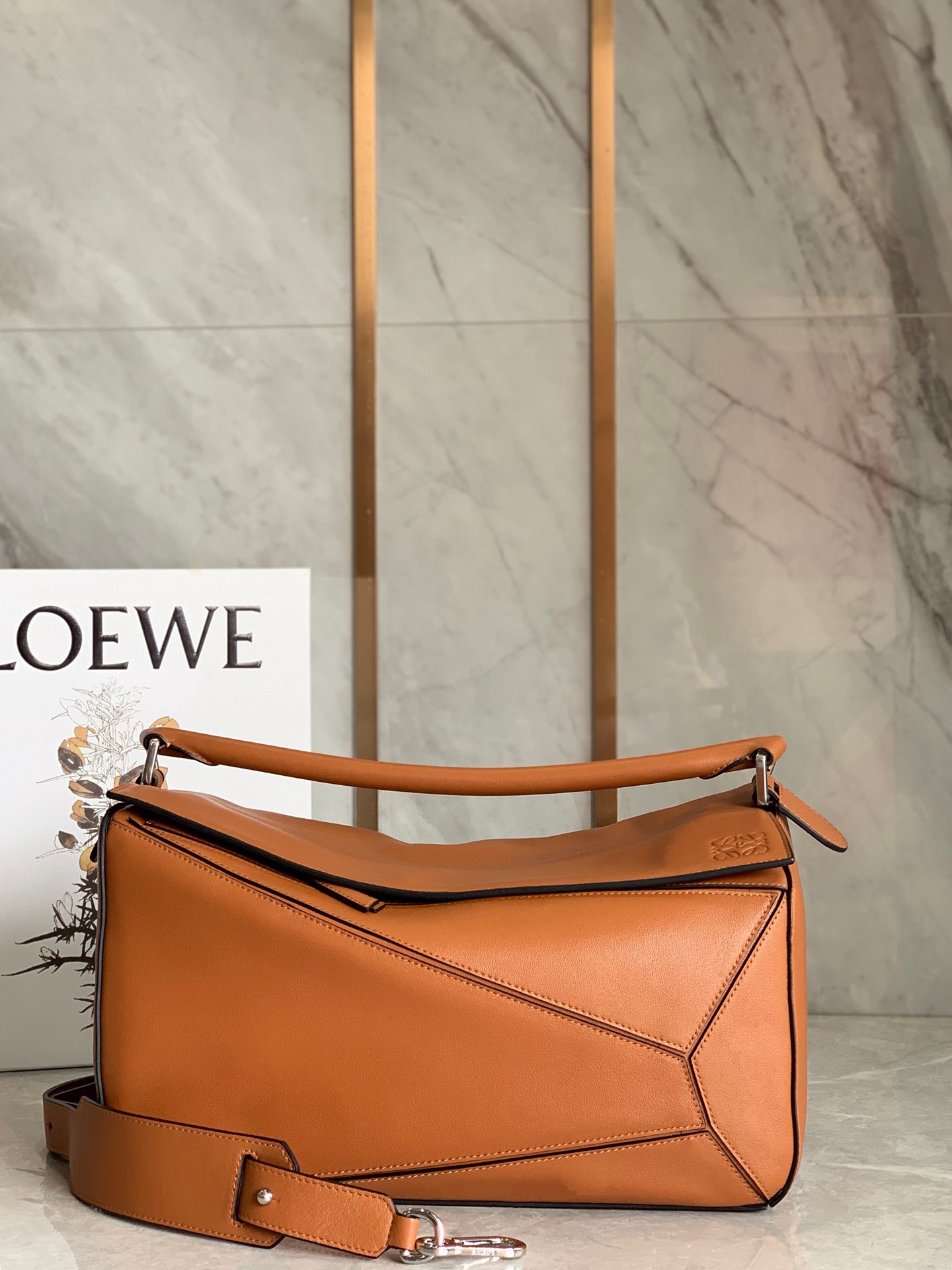 Loewe Large Puzzle Bag in Classic Calfskin Warm Desert